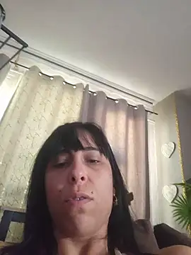 Snapshot of misscectito13 chatting on 05/18/26, 05:34 misscectito13 online show from 05/18/26, 05:34