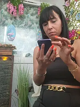 Snapshot of misscectito13 chatting on 06/14/26, 06:20 misscectito13 online show from 06/14/26, 06:20