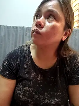 ambersmile online show from 10/17/25, 08:39