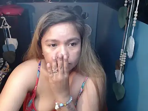 ambersmile online show from 10/15/25, 09:39