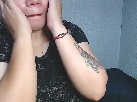 ambersmile online show from 03/20/26, 10:11