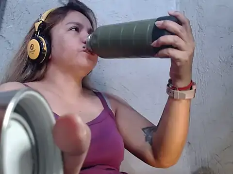 ambersmile online show from 02/12/26, 01:16