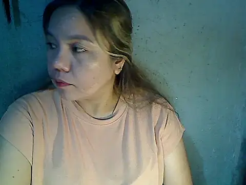 ambersmile online show from 02/10/26, 12:15