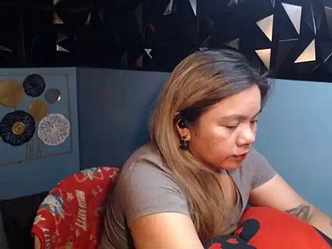 ambersmile online show from 10/08/25, 10:06