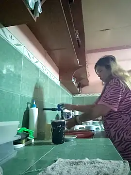 ambersmile online show from 10/19/25, 08:22