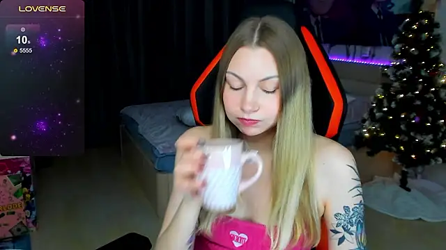 BiMolly online show from 01/13/26, 10:57