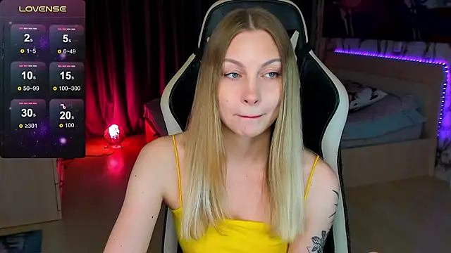 BiMolly online show from 09/14/25, 09:04