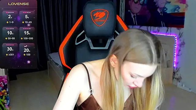 BiMolly online show from 03/04/26, 03:09