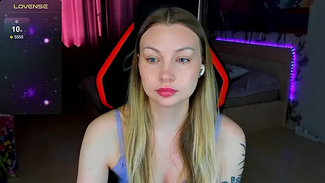 BiMolly online show from 03/23/26, 10:15