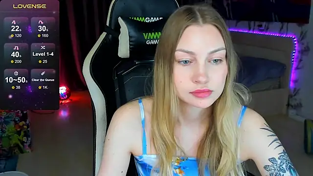 BiMolly online show from 11/27/25, 02:56