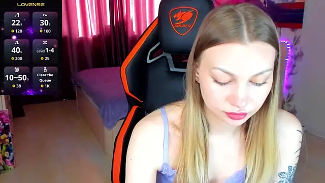 BiMolly online show from 04/14/26, 04:50