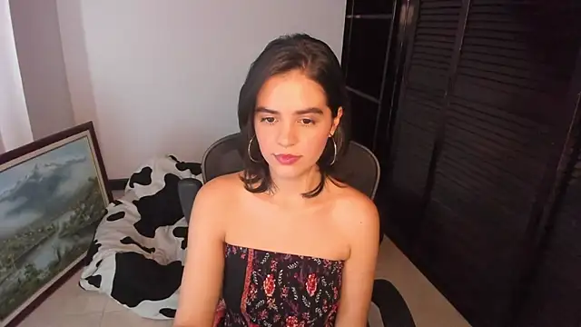 Snapshot of mia_collins_x chatting on 09/24/25, 08:26 mia collins x online show from 09/24/25, 08:26