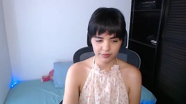 mia collins x online show from 02/10/26, 08:30