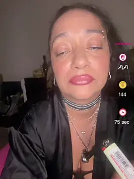 PichyPrettyPussy online show from 07/18/26, 06:44