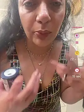PichyPrettyPussy online show from 07/04/26, 02:43