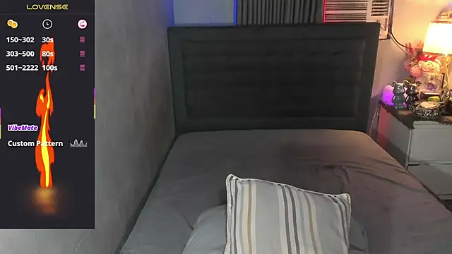 PrettyYoungHugeCockTS online show from 02/27/26, 02:34