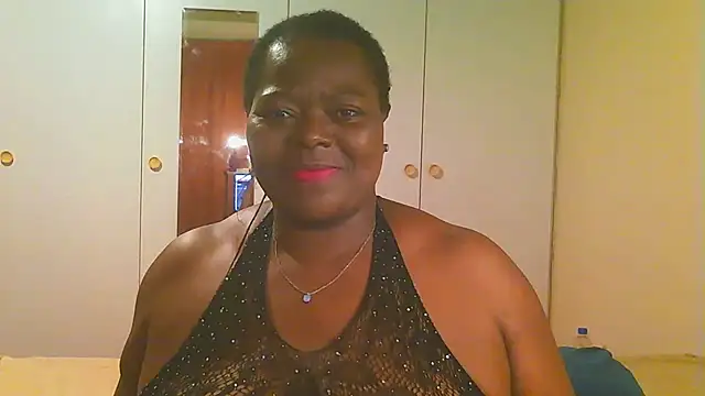 Snapshot of MatureBoobsDiva chatting on 03/12/25, 08:09 MatureBoobsDiva online show from 03/12/25, 08:09