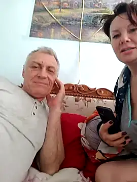  lady red  online show from 03/03/25, 06:31