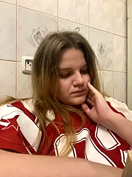 -MimmiLissa- online show from 10/18/25, 12:56