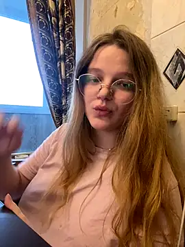 -MimmiLissa- online show from 12/14/25, 07:03