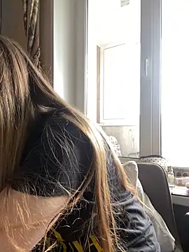 -MimmiLissa- online show from 04/27/26, 12:03