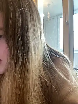 -MimmiLissa- online show from 04/23/26, 12:29