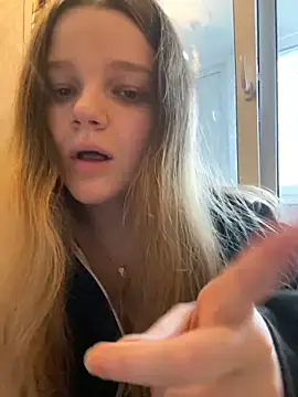 -MimmiLissa- online show from 04/14/26, 11:37
