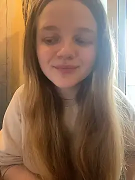 -MimmiLissa- online show from 04/23/26, 12:11