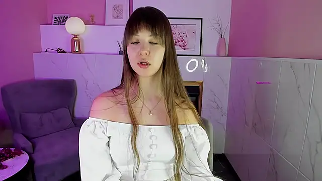 ElizaMild online show from 02/18/25, 04:36