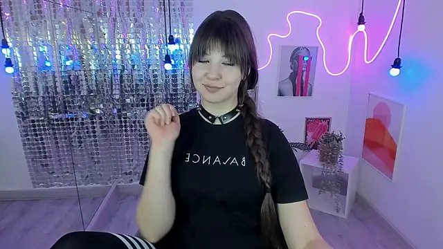 ElizaMild online show from 03/02/25, 04:47
