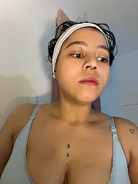 Naiara sex online show from 04/24/26, 06:04