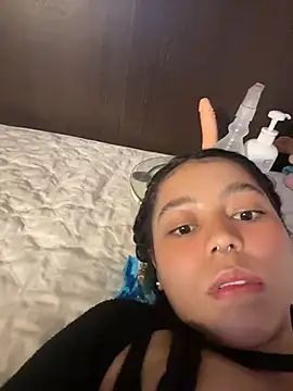 Snapshot of Naiara_sex chatting on 06/05/26, 03:55 Naiara sex online show from 06/05/26, 03:55