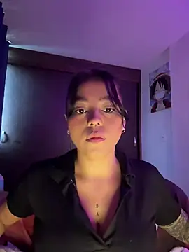 Naiara sex online show from 02/10/26, 03:33