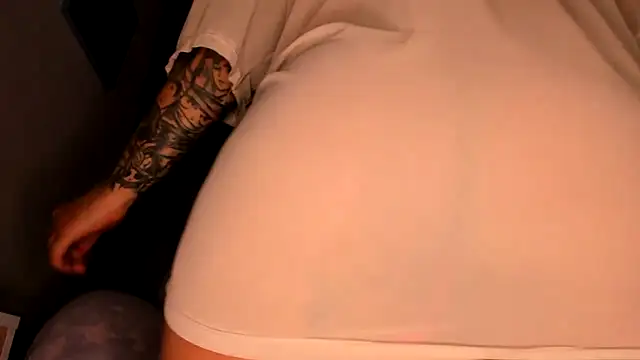 Snapshot of Naiara_sex chatting on 03/09/25, 11:03 Naiara sex online show from 03/09/25, 11:03