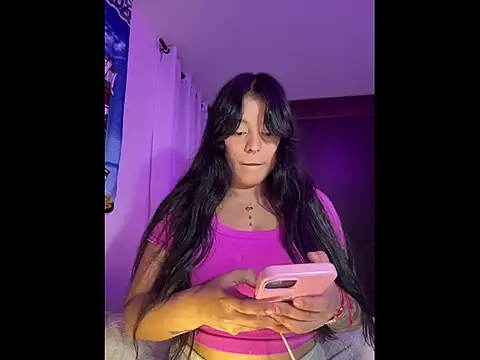 Snapshot of Naiara_sex chatting on 11/03/25, 04:39 Naiara sex online show from 11/03/25, 04:39