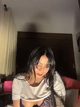 Naiara sex online show from 04/21/26, 05:47