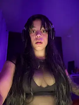 Snapshot of Naiara_sex chatting on 11/16/25, 05:12 Naiara sex online show from 11/16/25, 05:12