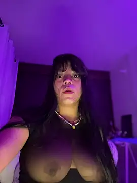 Snapshot of Naiara_sex chatting on 11/27/25, 05:19 Naiara sex online show from 11/27/25, 05:19