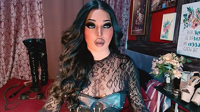 trixxielicious online show from 04/12/26, 01:03