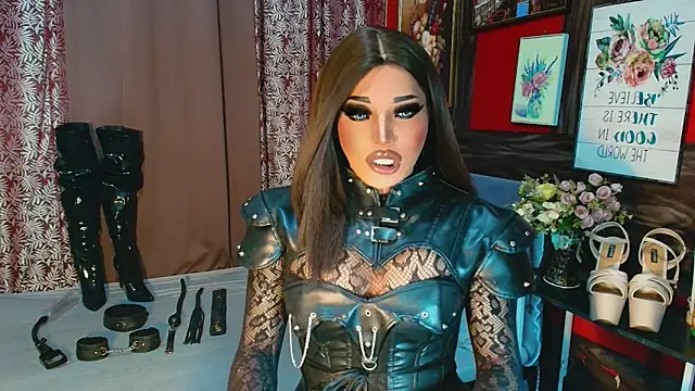 trixxielicious online show from 12/16/25, 09:41