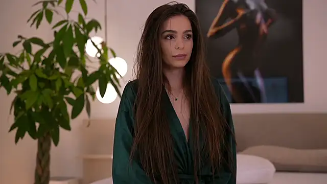 DoviaClaire online show from 09/30/25, 06:19