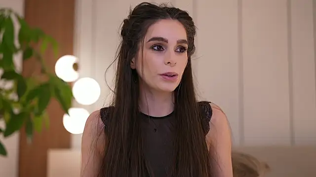 DoviaClaire online show from 02/07/26, 08:00