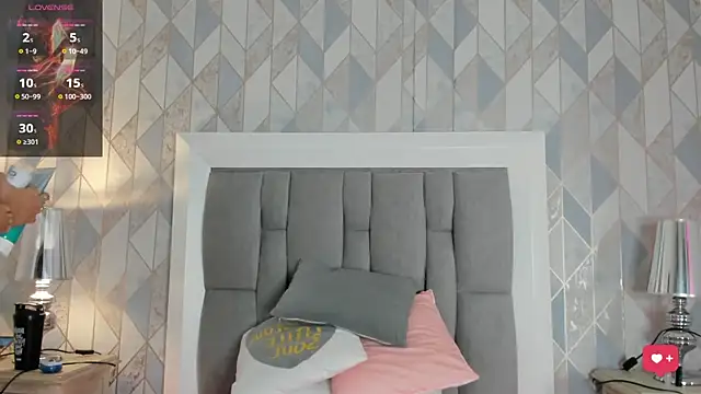 Snapshot of Princsgirl_ chatting on 12/02/25, 07:37 Princsgirl online show from 12/02/25, 07:37