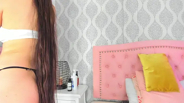 Snapshot of Princsgirl_ chatting on 07/10/26, 07:14 Princsgirl online show from 07/10/26, 07:14
