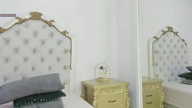Snapshot of Princsgirl_ chatting on 09/18/25, 07:39 Princsgirl online show from 09/18/25, 07:39
