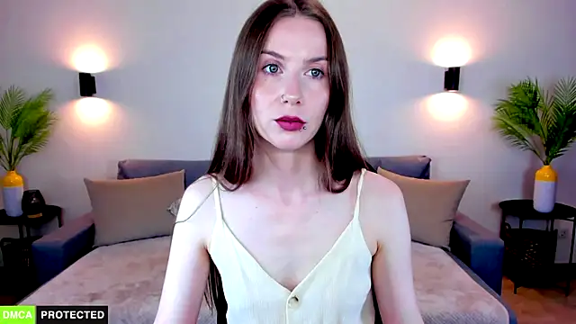 Snapshot of TheWoman__ chatting on 07/09/26, 11:10 TheWoman online show from 07/09/26, 11:10