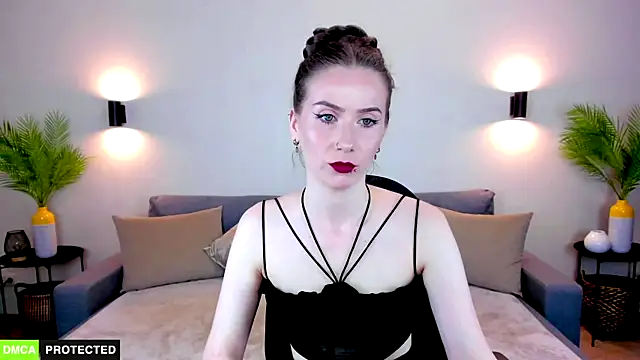 TheWoman   online show from 05/21/26, 10:45