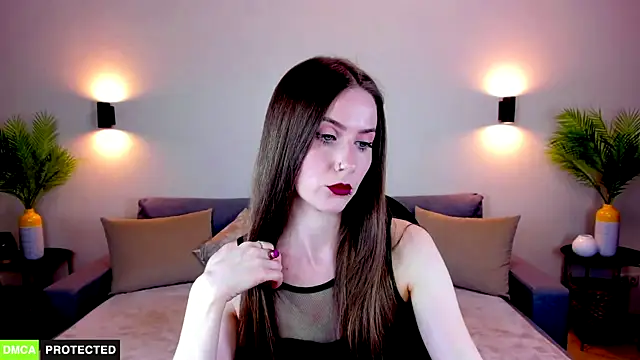 TheWoman   online show from 04/09/26, 07:09