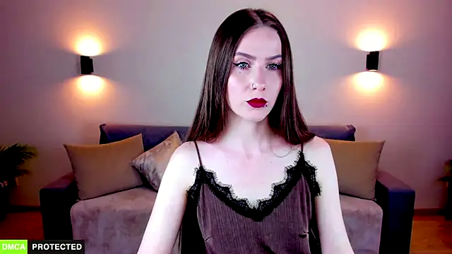 TheWoman   online show from 02/11/26, 07:25