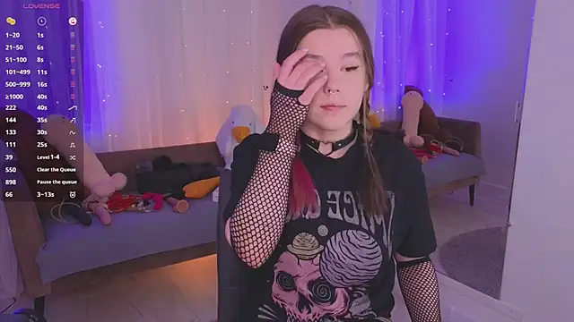 Mira Falls online show from 03/26/26, 06:00